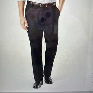 Black men’s Dockers classic pants